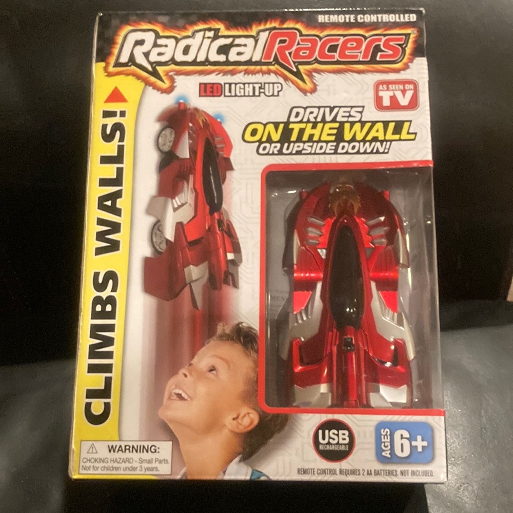Radical Racers Remote Controlled Car Climbs Walls As Seen On TV Red